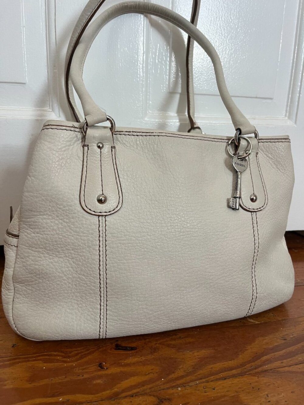 FOSSIL purse - Picture 3 of 10